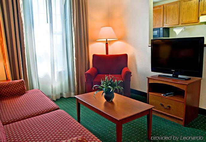 Towneplace Suites By Marriott St. Petersburg كليرووتر الغرفة الصورة